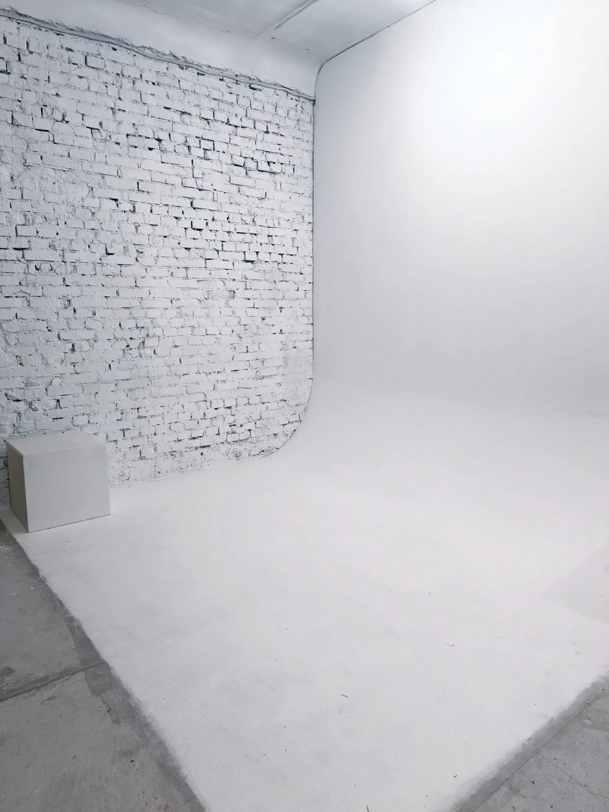 Белая циклорама (вид 2)